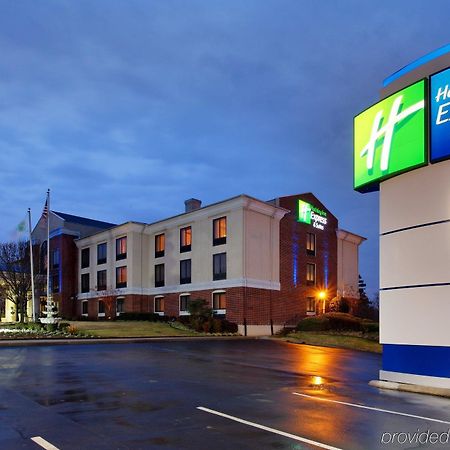 Holiday Inn Express North 泰勒 外观 照片