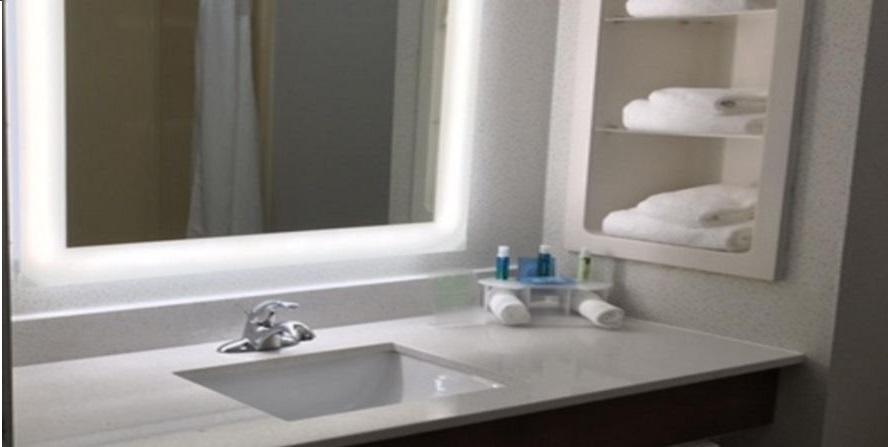 Holiday Inn Express North 泰勒 外观 照片