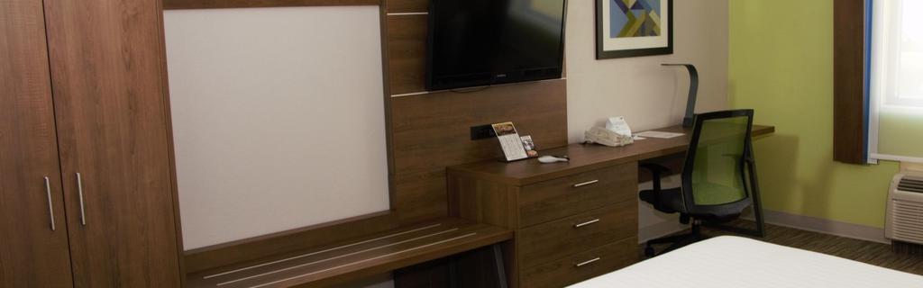 Holiday Inn Express North 泰勒 外观 照片